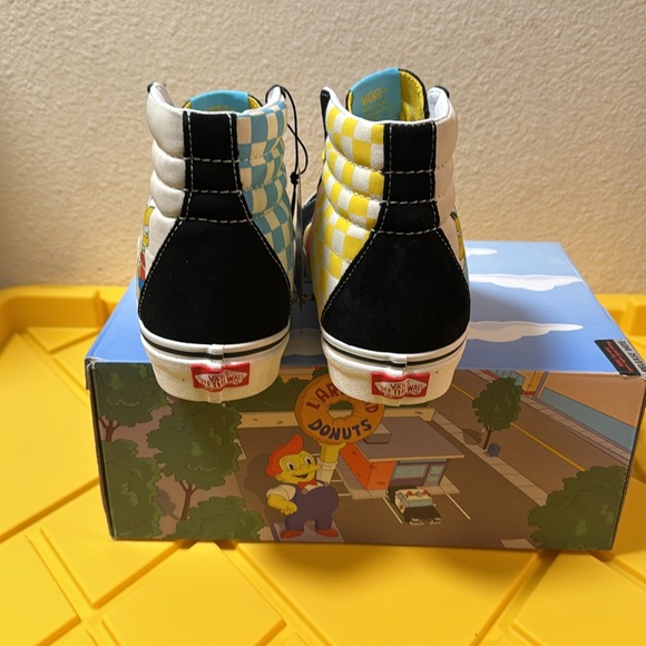 Vans x Simpsons Sk8-Hi - Picture 5 of 9